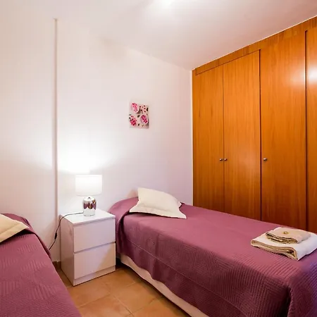 Апартаменты Go2tenerife Apart'tera Solarium, Terraces, Swimming Pools & Parking